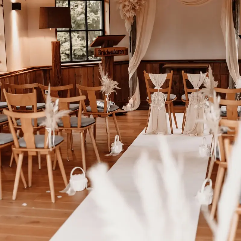 Freie Trauung in der Kapelle Brückenbaron