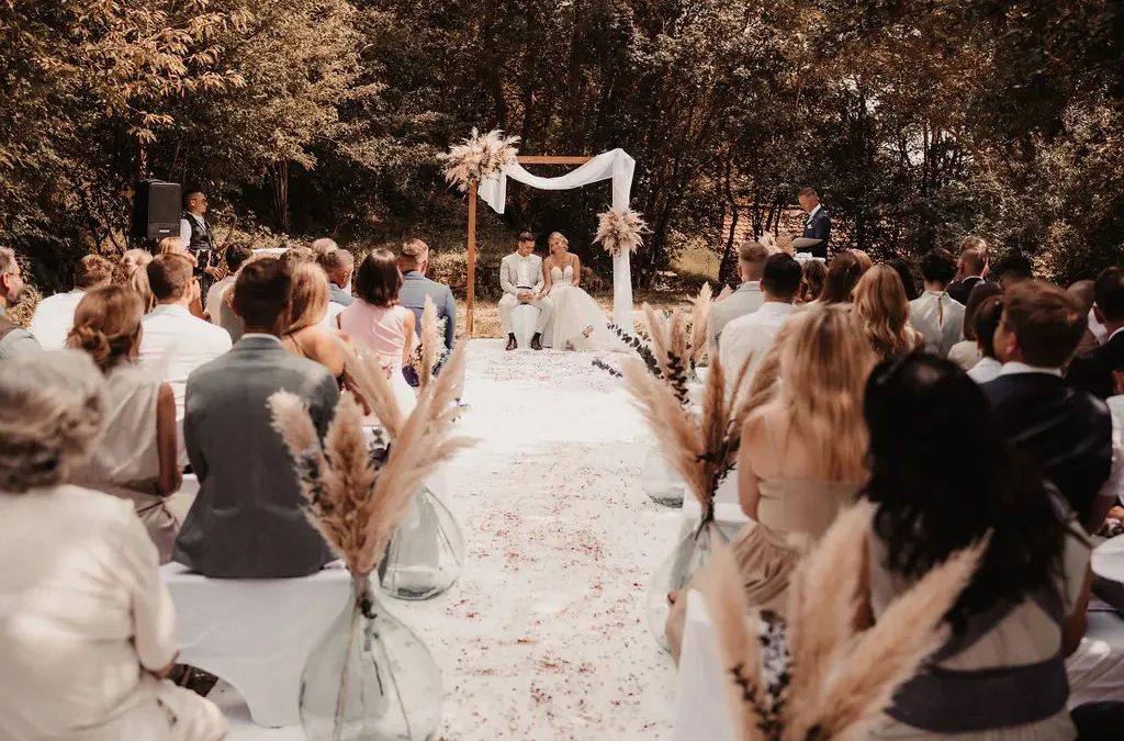 Romantische Weinguthochzeit im Winzerhof Stahl