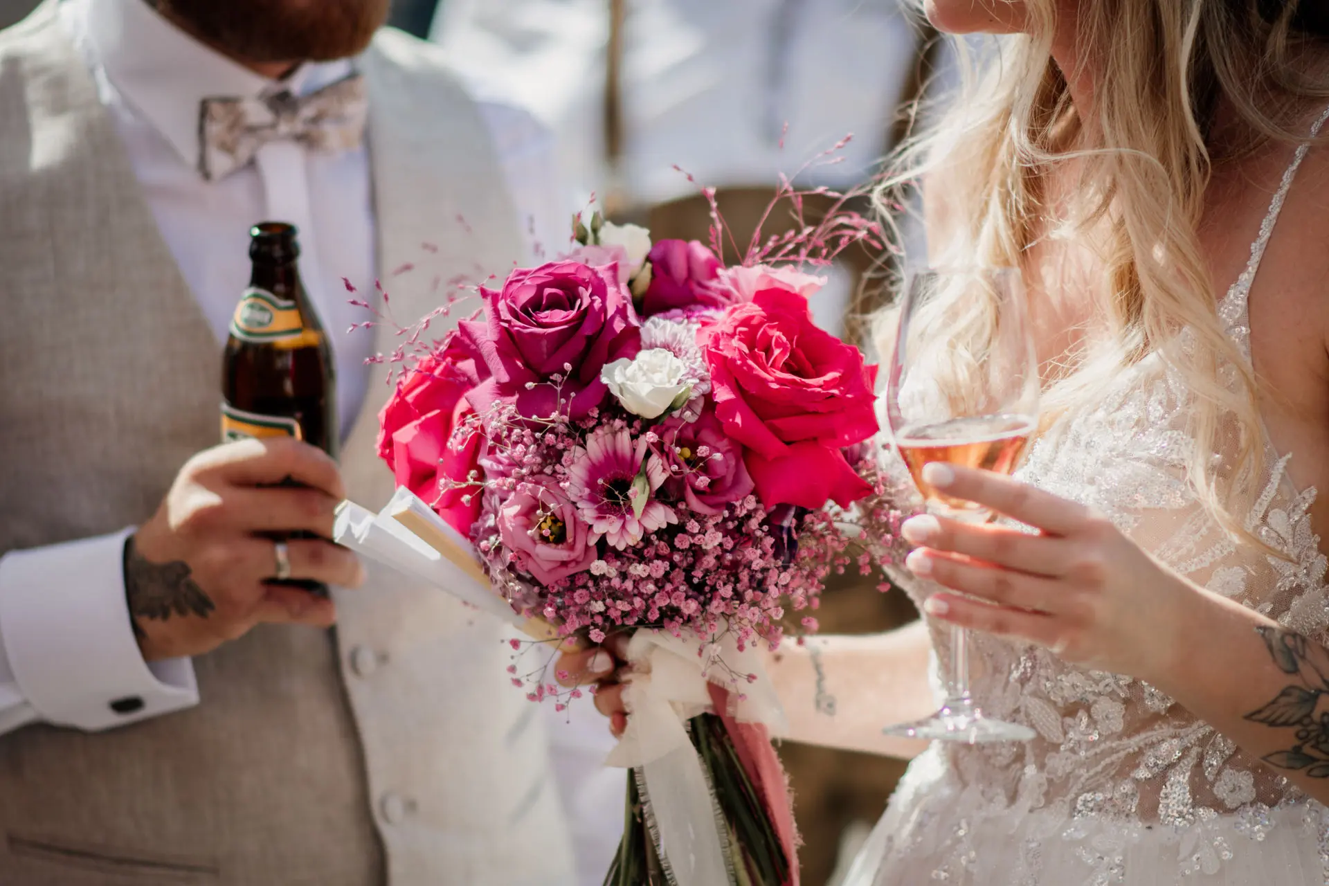 Hochzeitsdeko Pink Gold im Saal